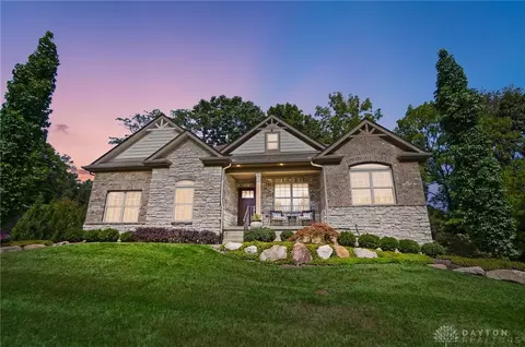 3846 Sable Ridge Dr, Bellbrook, OH 45305