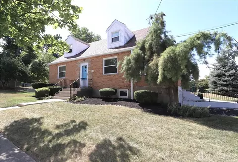 5201 Highview Dr, Cincinnati, OH 45238