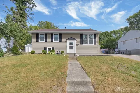 110 John St, Franklin, OH 45005