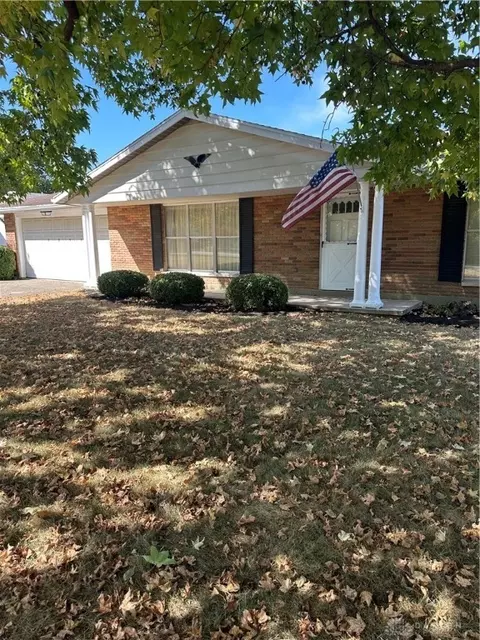 3091 Arthur Rd, Springfield, OH 45502