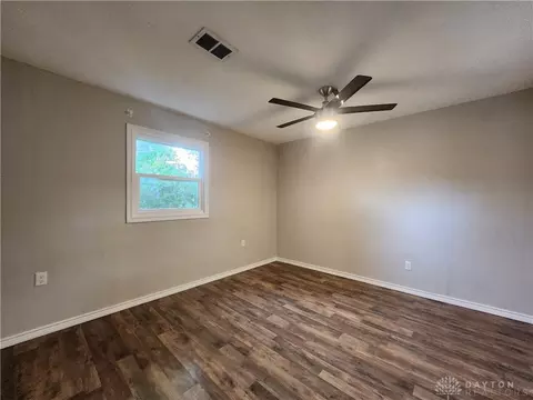 Bedroom - 1641 Bauer Ave, Kettering, OH 45420 photo 5 of 8