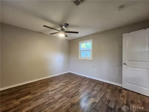 Bedroom - 1641 Bauer Ave, Kettering, OH 45420 photo 6 of 8