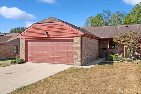 1105 Christi Cir, Dayton, OH 45434