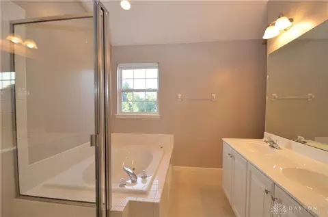 1647 Olde Haley Dr, Centerville, OH 45458 photo 30