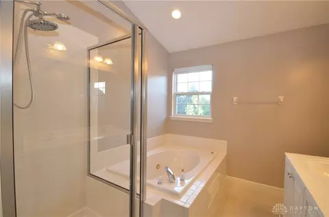 1647 Olde Haley Dr, Centerville, OH 45458 photo 29