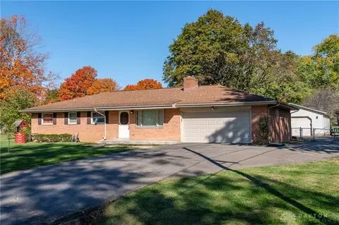 3438 Jonathon Dr, Dayton, OH 45434