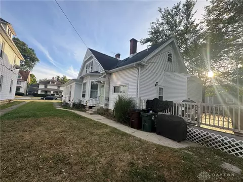 Exterior - 230 E Madison Ave, Springfield, OH 45503 photo 7 of 7