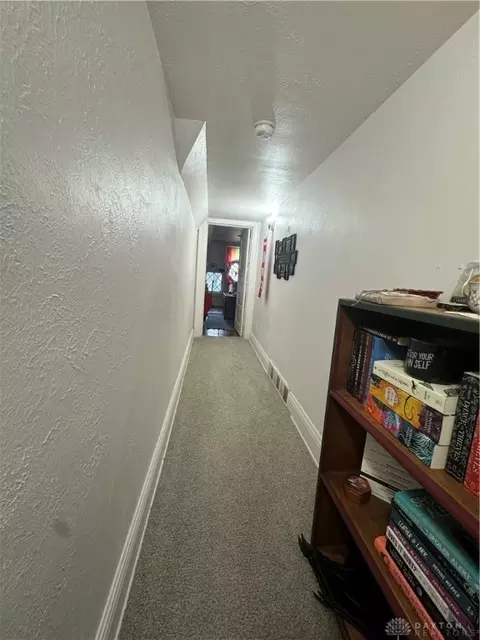 Entry Way - 230 E Madison Ave, Springfield, OH 45503 photo 3 of 3