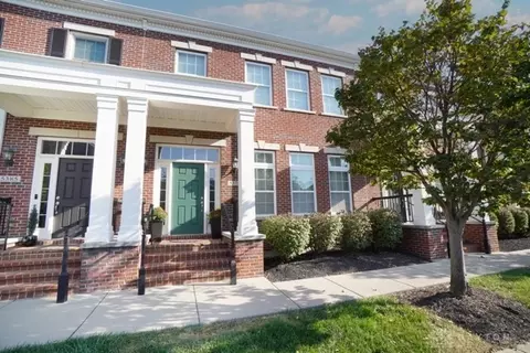5379 Hayden Ln, Mason, OH 45040