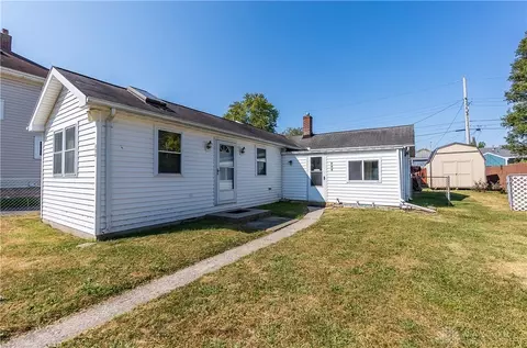 606 Virginia Ave, Troy, OH 45373