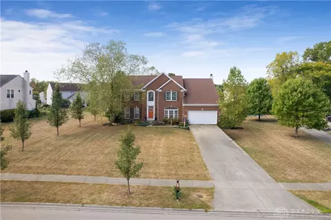 5653 Miss Royal Pass Dr, Loveland, OH 45140