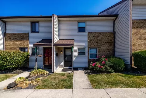 3244 Gambit Sq #5, Dayton, OH 45449