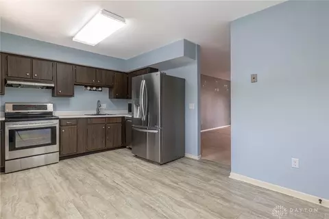 5650 W Coach Dr #F, Kettering, OH 45440 photo 6