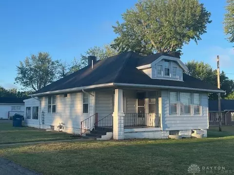 1225 Garbry Rd, Piqua, OH 45356