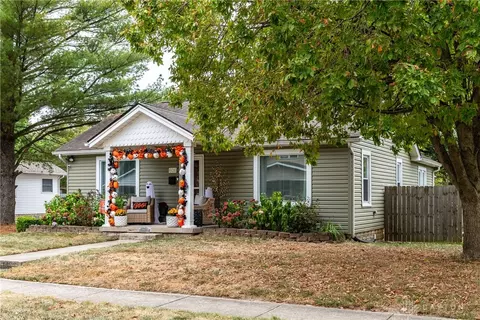606 N West St, Xenia, OH 45385