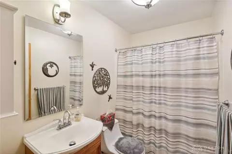 1524 Hunt Rd, Reading, OH 45215 photo 27