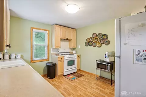 1524 Hunt Rd, Reading, OH 45215 photo 16