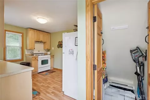 1524 Hunt Rd, Reading, OH 45215 photo 18