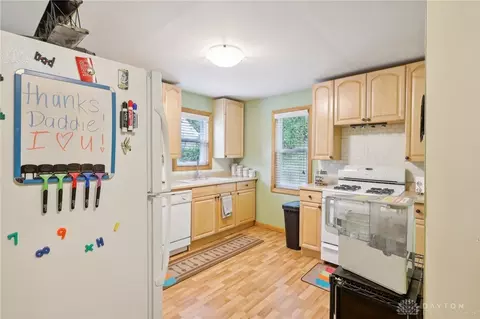 1524 Hunt Rd, Reading, OH 45215 photo 15