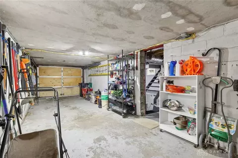 1524 Hunt Rd, Reading, OH 45215 photo 30