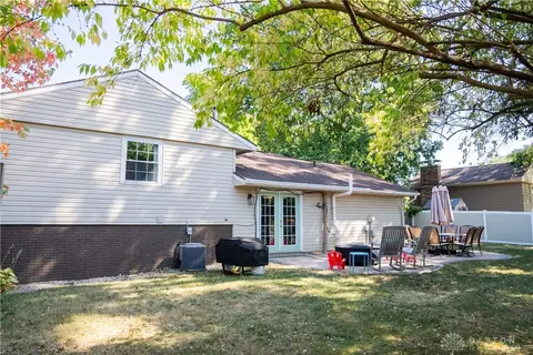 425 Tamarack Trl, Springboro, OH 45066 photo 32
