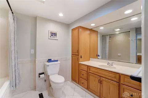 Bath - 228 S Main St, Centerville, OH 45458 photo 1 of 6
