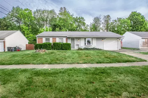 517 Halifax Dr, Vandalia, OH 45377