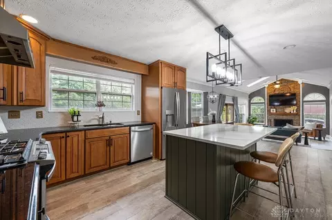 Kitchen - 30 Pine Ridge Ct, Springboro, OH 45066 photo 1 of 5