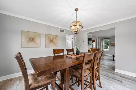 Dining - 30 Pine Ridge Ct, Springboro, OH 45066 photo 3 of 4
