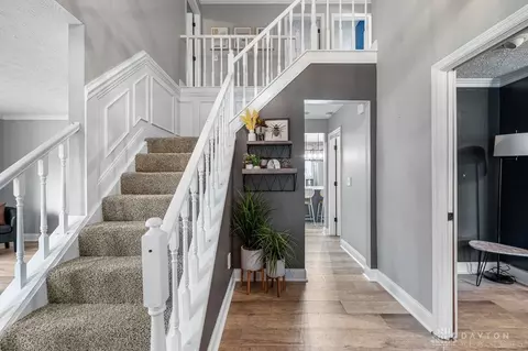 Entry Way - 30 Pine Ridge Ct, Springboro, OH 45066 photo 1 of 6