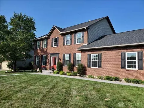 2991 White Water Ct, Beavercreek, OH 45431