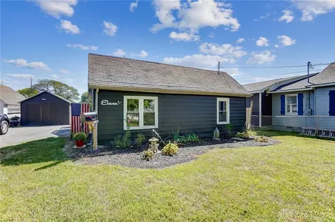 11 Gideon Rd, Middletown, OH 45044