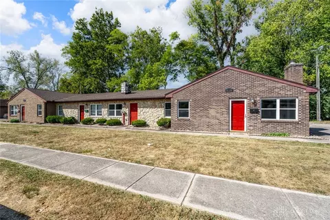 Exterior - 45 Edgebrooke Dr, Springboro, OH 45066 photo 1 of 2