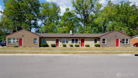 45 Edgebrooke Dr, Springboro, OH 45066