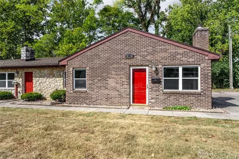Exterior - 45 Edgebrooke Dr, Springboro, OH 45066 photo 2 of 2