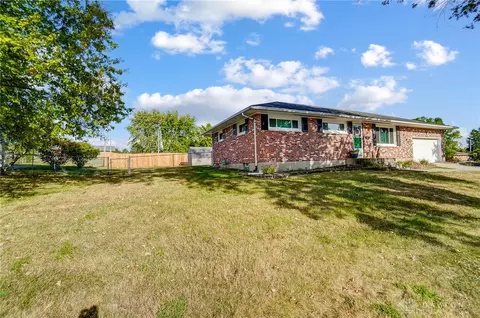 4160 Wabash Dr, Springfield, OH 45503 photo 4