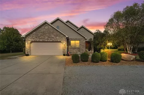 13314 Sean Cir, Saint Paris, OH 43072