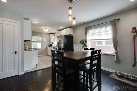 Dining - 6936 Roe St, Cincinnati, OH 45227 photo 1 of 2