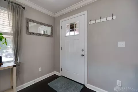Entry Way - 6936 Roe St, Cincinnati, OH 45227 photo 1 of 3