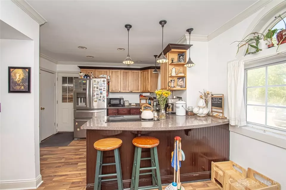 Kitchen - 266 Park End Dr, Dayton, OH 45415 photo 5 of 5