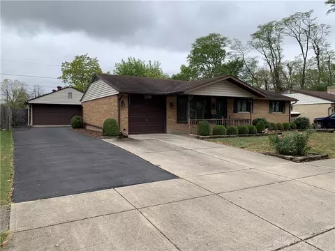 215 Mills Pl, New Lebanon, OH 45345