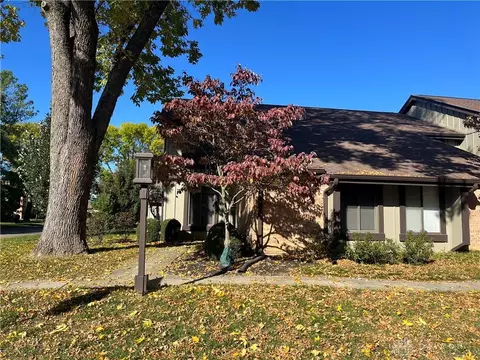 1451 Carriage Trace Blvd, Centerville, OH 45459