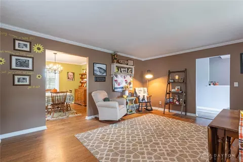 Living - 2715 Rockford Dr, Springfield, OH 45503 photo 1 of 6