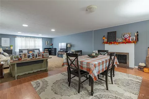 Dining - 2715 Rockford Dr, Springfield, OH 45503 photo 3 of 4