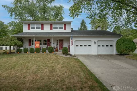 2715 Rockford Dr, Springfield, OH 45503