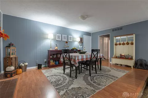 Dining - 2715 Rockford Dr, Springfield, OH 45503 photo 4 of 4