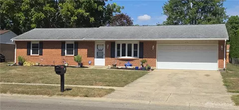 412 E Lexington Rd, Eaton, OH 45320