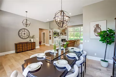 1372 Courtyard Pl, Centerville, OH 45458 photo 9