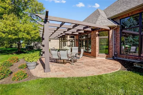 1372 Courtyard Pl, Centerville, OH 45458 photo 21