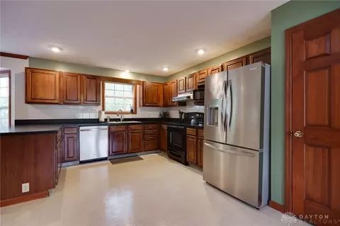 37 Gerry Ct, Springboro, OH 45066 photo 6